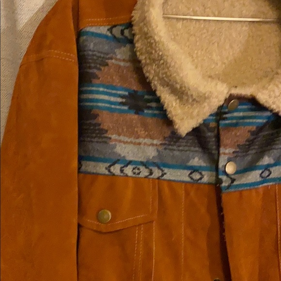 Rust and Fuzz Jacket - Picture 3 of 3